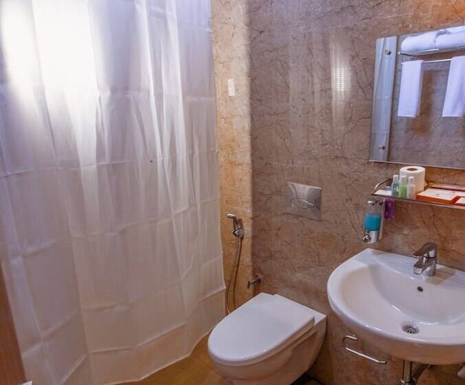 בית מלון כפרי Aloka Stay Inn