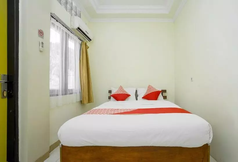 ホテル Oyo 2319 Tengkawang Residence