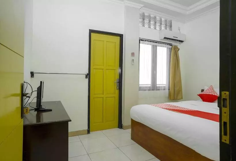 ホテル Oyo 2319 Tengkawang Residence