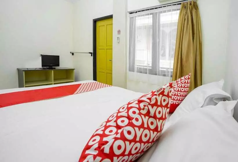 ホテル Oyo 2319 Tengkawang Residence