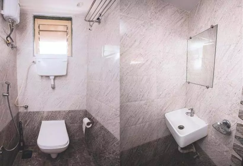 هتل Platinum Residency Colaba