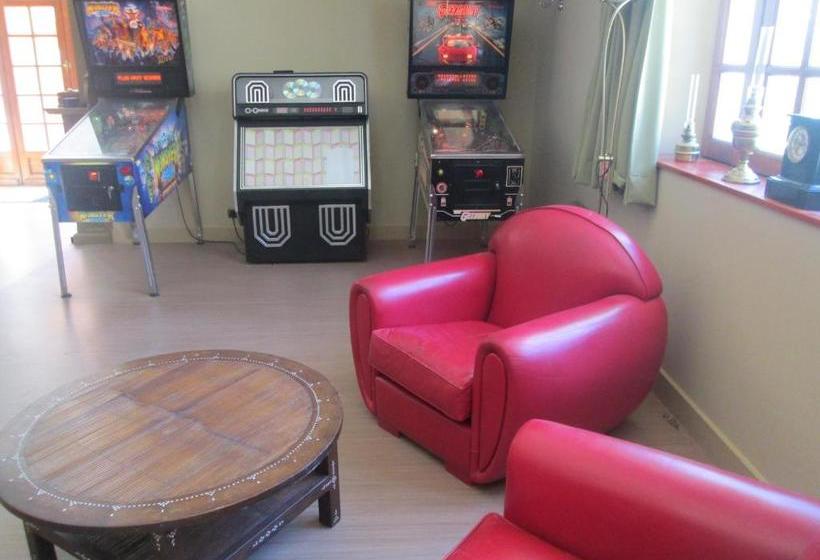 تختخواب و صبحانه Domaine Des Cantiques