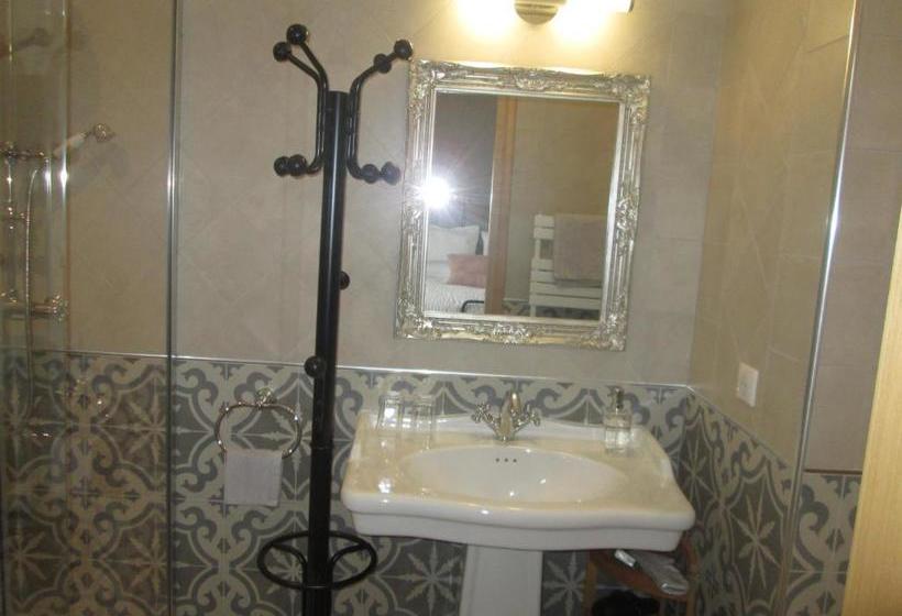 تختخواب و صبحانه Domaine Des Cantiques