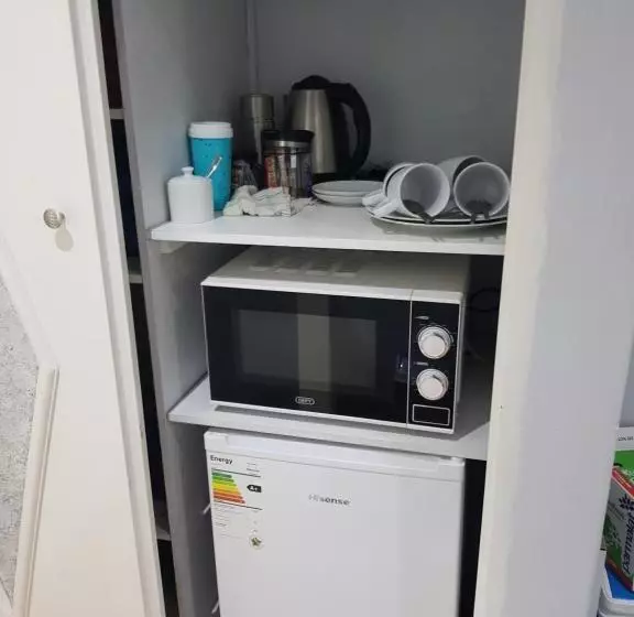 پانسیون Good 2 Go Guest House