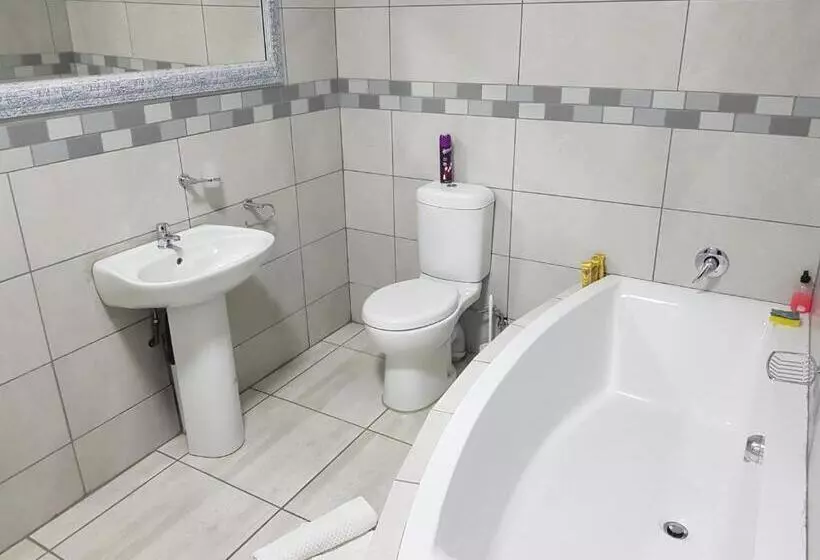 پانسیون Good 2 Go Guest House