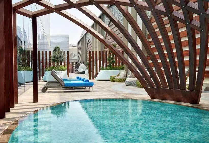 هتل Hilton Garden Inn Kuwait