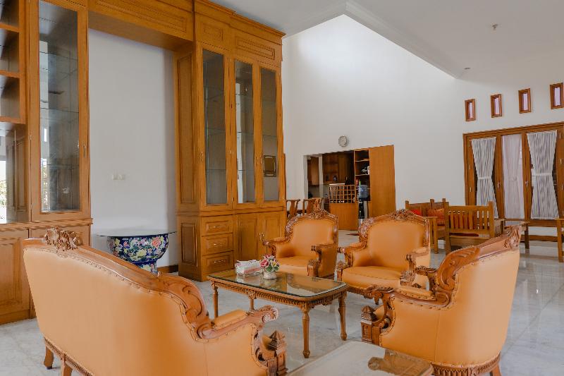 בית מלון כפרי Oyo 2295 Daffi Family Residence