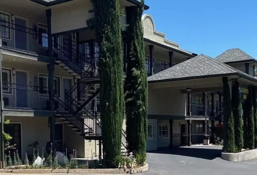 Отель Country Inn Sonora