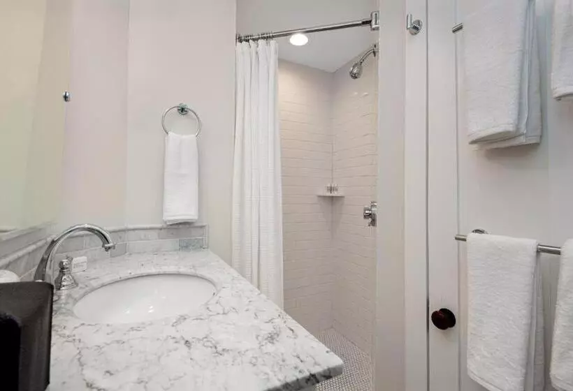 호텔 Nantucket Periwinkle