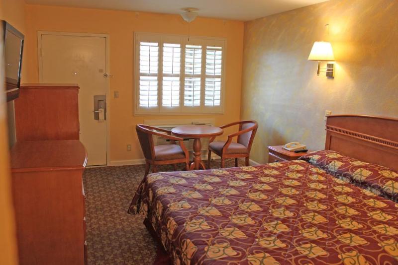 Hotel Orange Tustin Inn In Orange