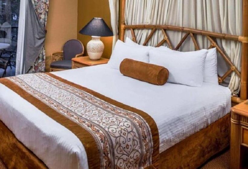 فندق Parkway International Resort