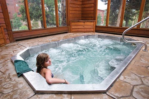 هتل Pine Ridge Condominiums