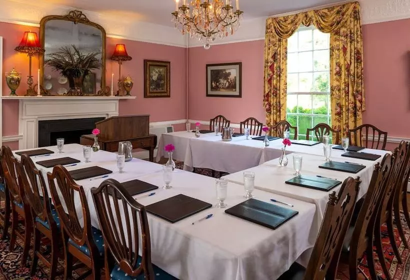 Hotel Prospect Hill Inn & Restaurant