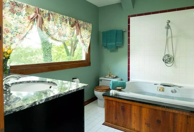 Hotel Prospect Hill Inn & Restaurant