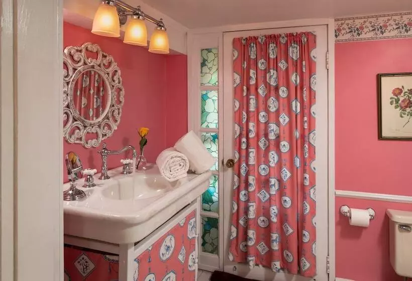 Hotel Prospect Hill Inn & Restaurant