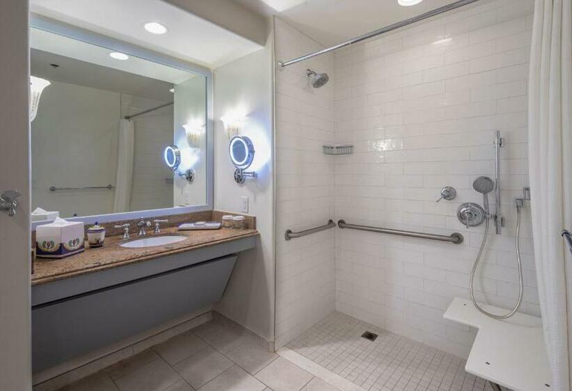 فندق Universal S Loews Portofino Bay