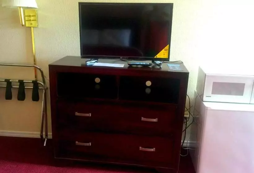 모텔 Peach Tree Inn