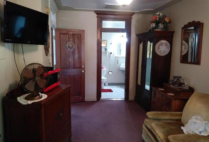 住宿加早餐  The Palm