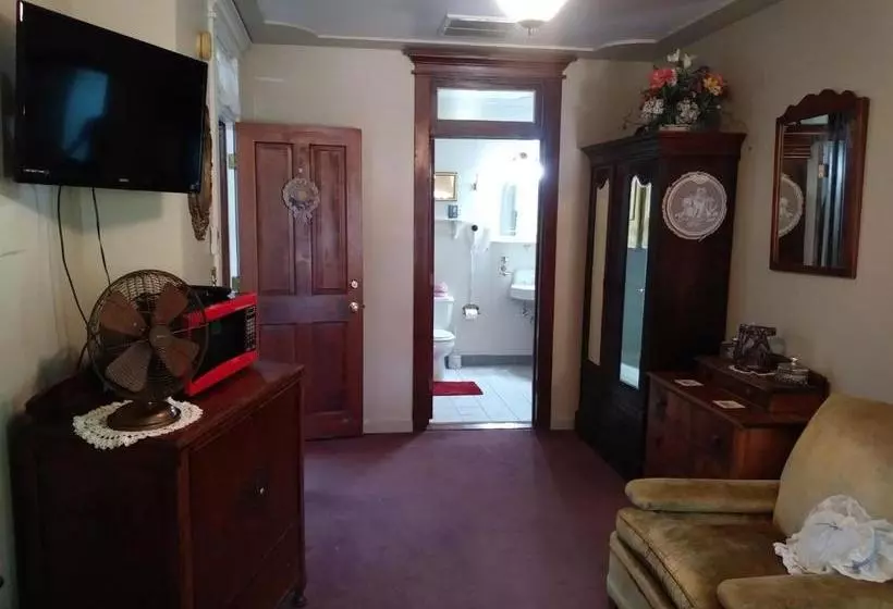 住宿加早餐  The Palm