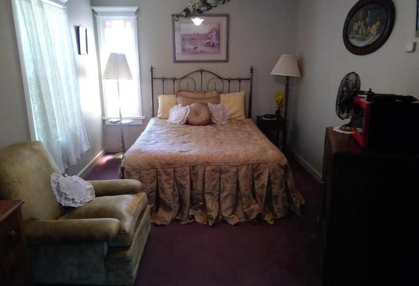 住宿加早餐  The Palm