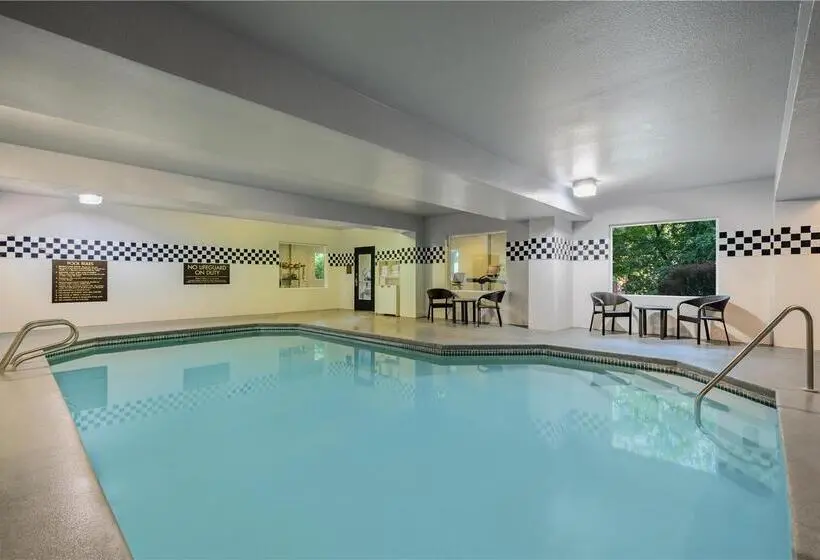The Newberry Hotel Bend, Tapestry Collection By Hilton