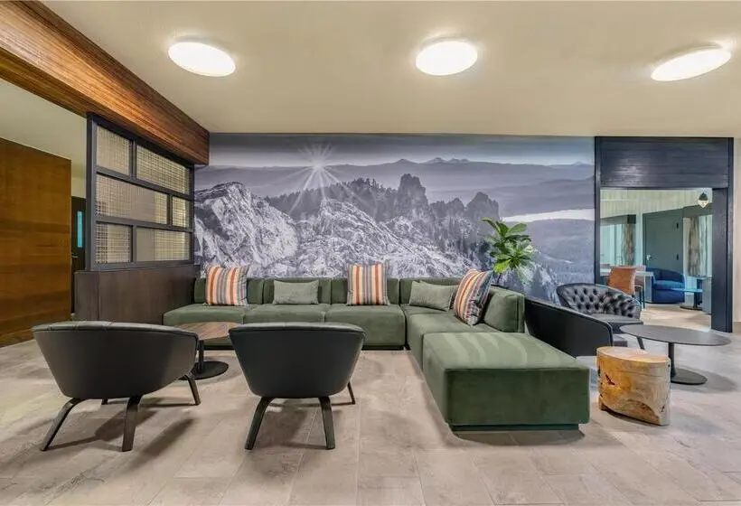 The Newberry Hotel Bend, Tapestry Collection By Hilton