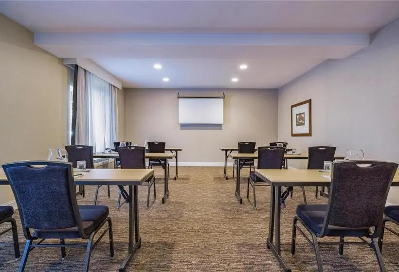 The Newberry Hotel Bend, Tapestry Collection By Hilton