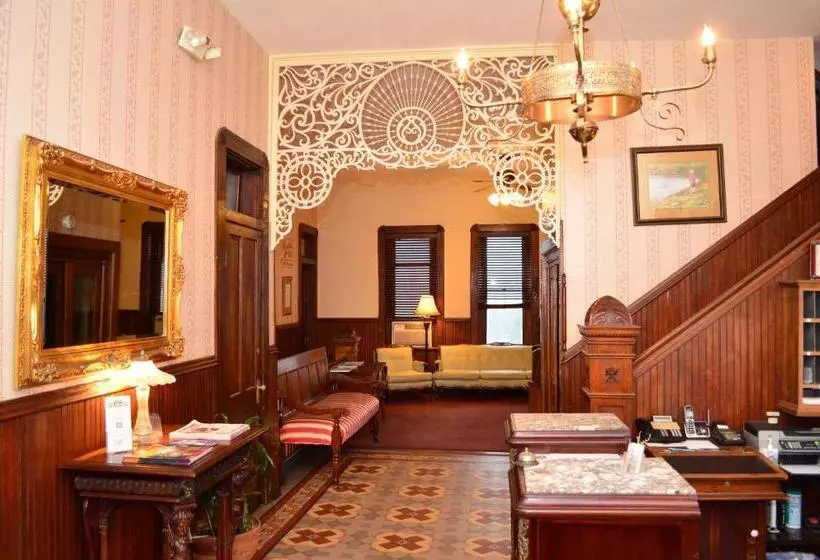 The Palace Hotel And Bath House Spa