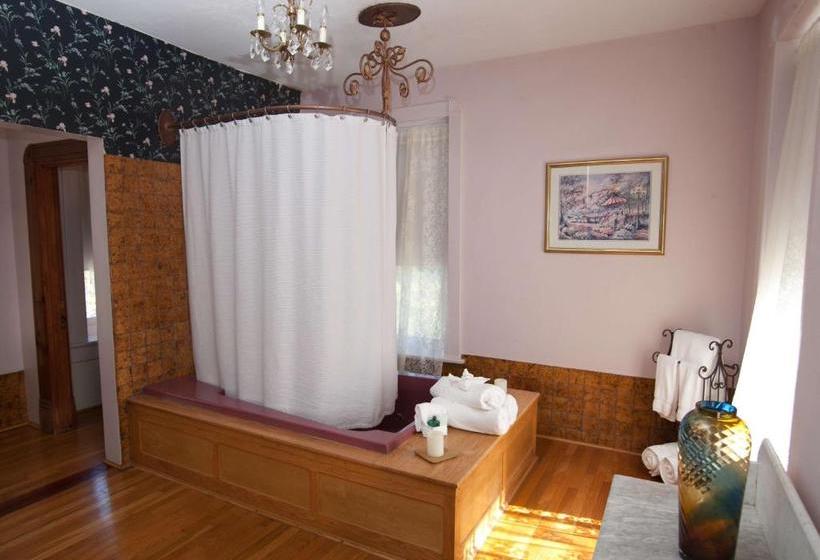 The Palace Hotel And Bath House Spa