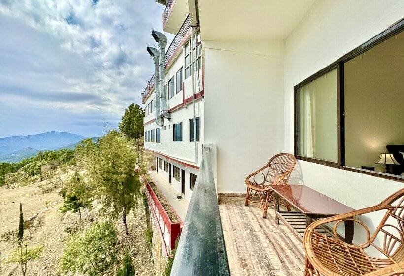 Отель Periyar Herbal Resort