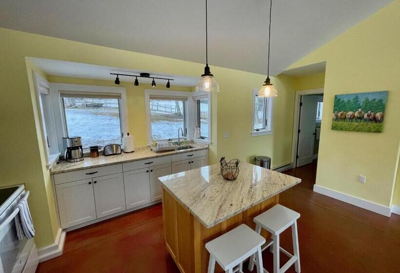 酒店 Fat Sheep Farm & Cabins