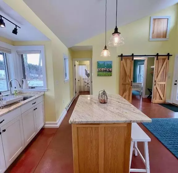 Hotelli Fat Sheep Farm & Cabins