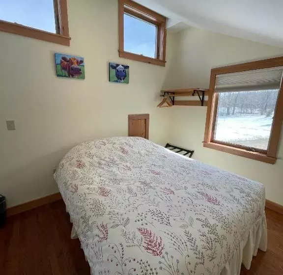 Hotelli Fat Sheep Farm & Cabins