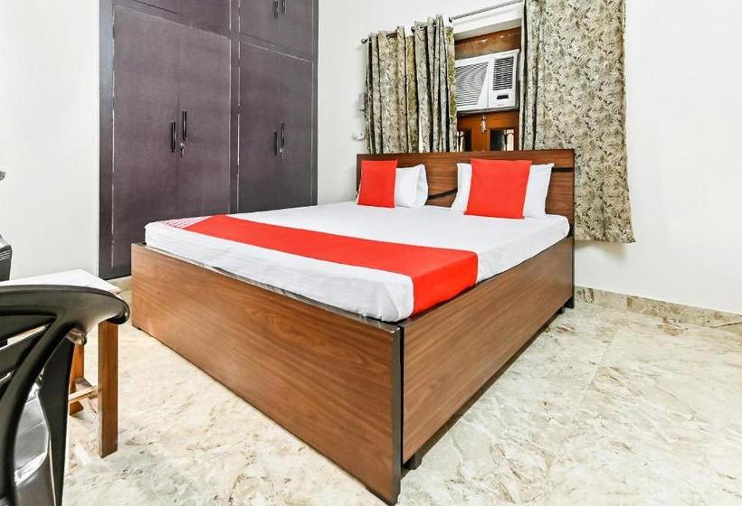 هتل Oyo 63430 Sagar  And Restaurant