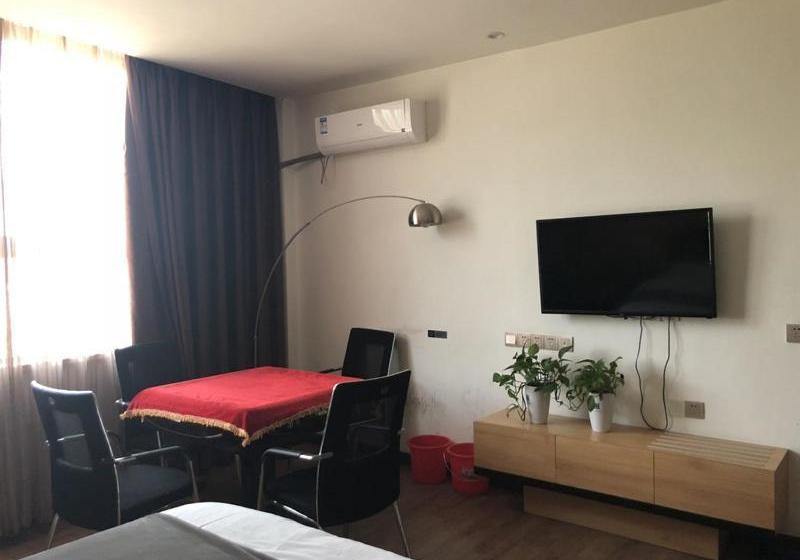 בית מלון כפרי Thank Inn Plus Henan Zhoukou Huaiyang County Xinxing Road