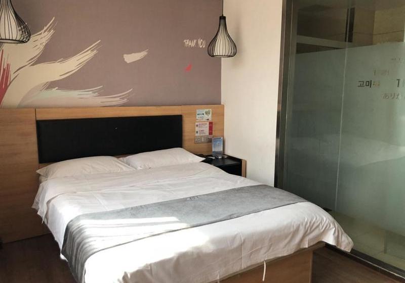 בית מלון כפרי Thank Inn Plus Henan Zhoukou Huaiyang County Xinxing Road