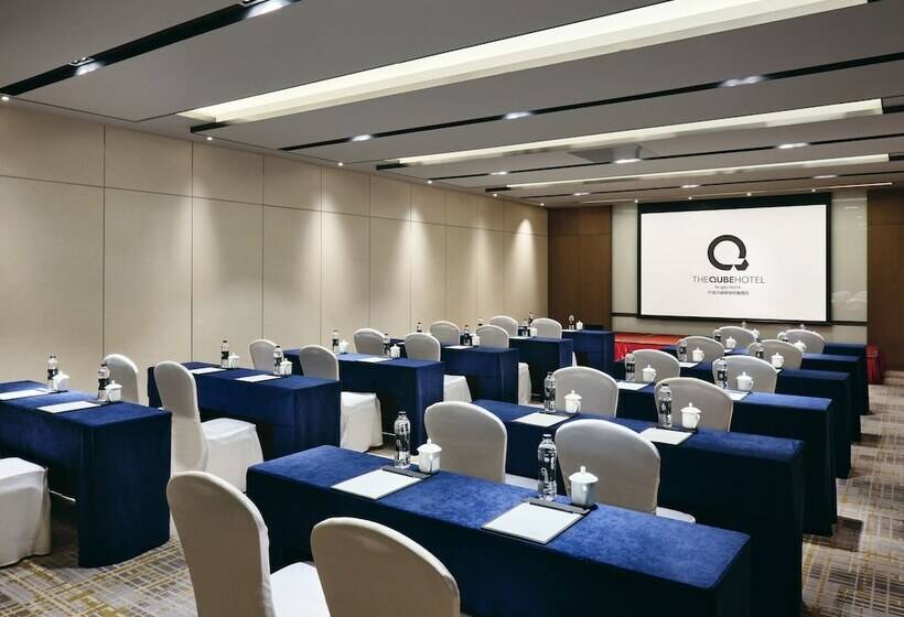 The Qube Hotel Ningbo North