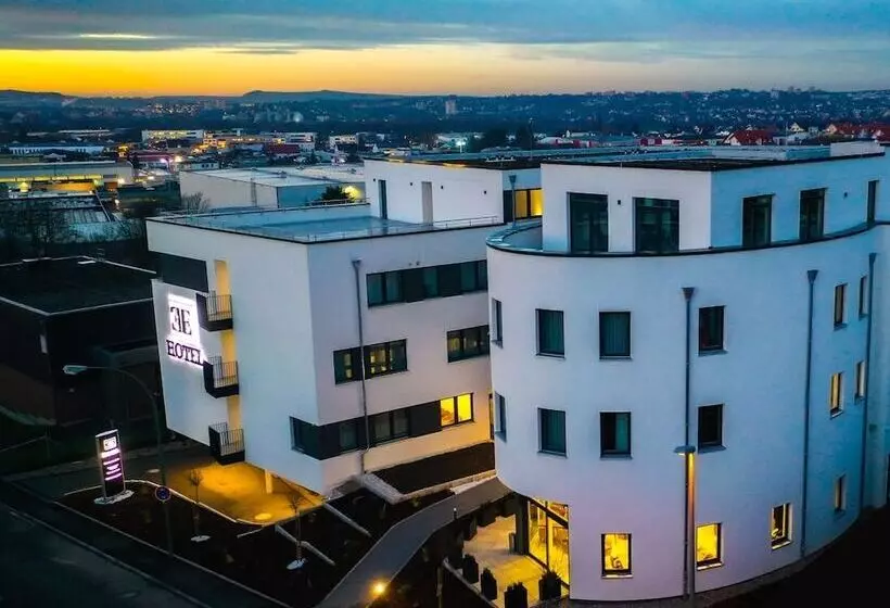 ベッドアンドブレックファースト Ee