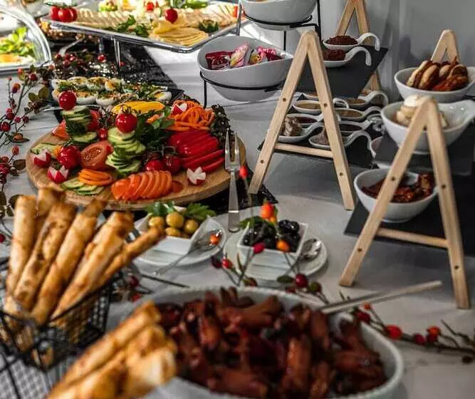 ベッドアンドブレックファースト Ee