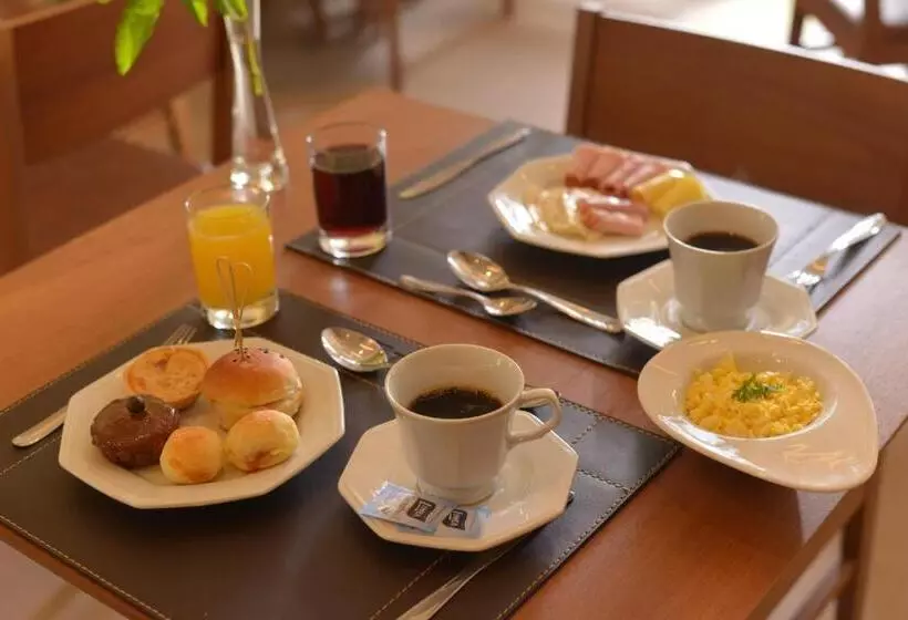 Hotelli Hplus Premium Palmas