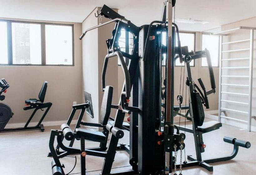 فندق Hplus Premium Palmas