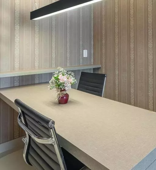 Hotelli Hplus Premium Palmas