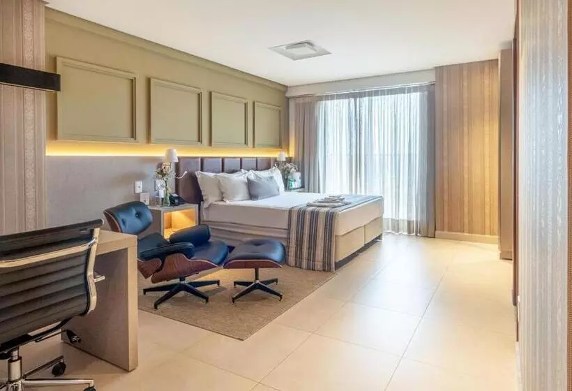 Hotelli Hplus Premium Palmas