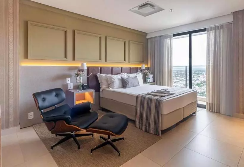 Hotelli Hplus Premium Palmas