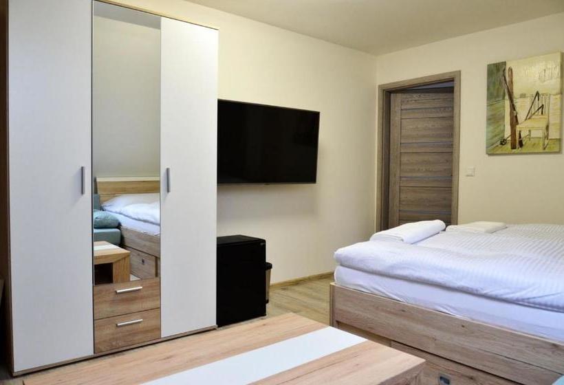 בית מלון כפרי Patty Garni