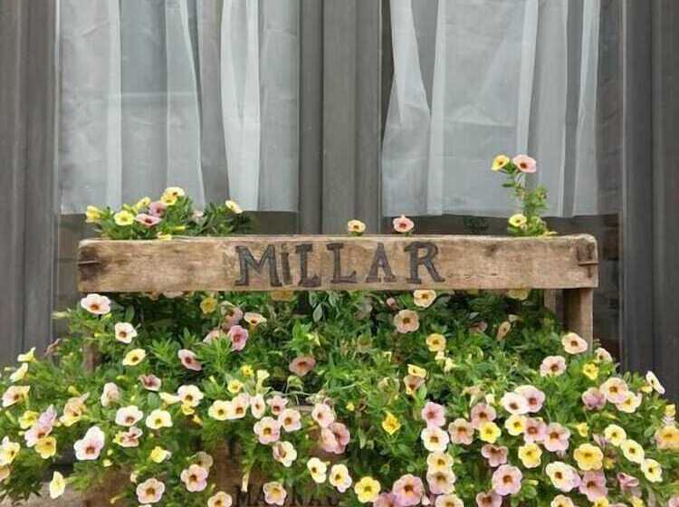 Bed and Breakfast 16th Century Presbytery In Magnac Laval