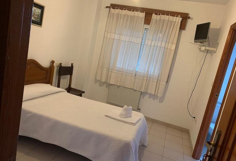 Hostal Restaurante Seoane