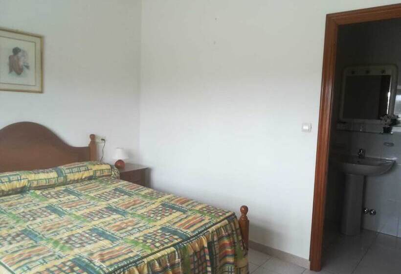 Hostal Restaurante Seoane