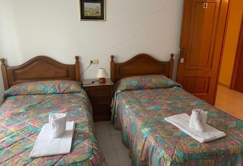 Hostal Restaurante Seoane