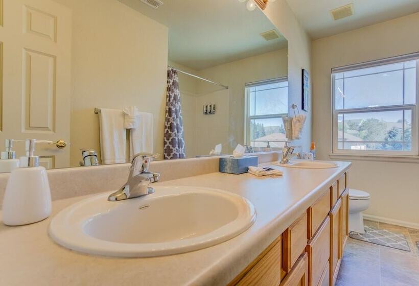 5br Theatre & Arcade Af Academy Trails, W/hot Tub!